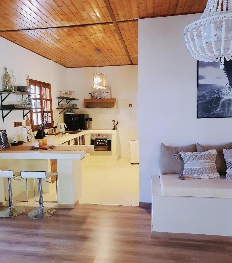 Villa Al-Ari Diakopto Extérieur photo