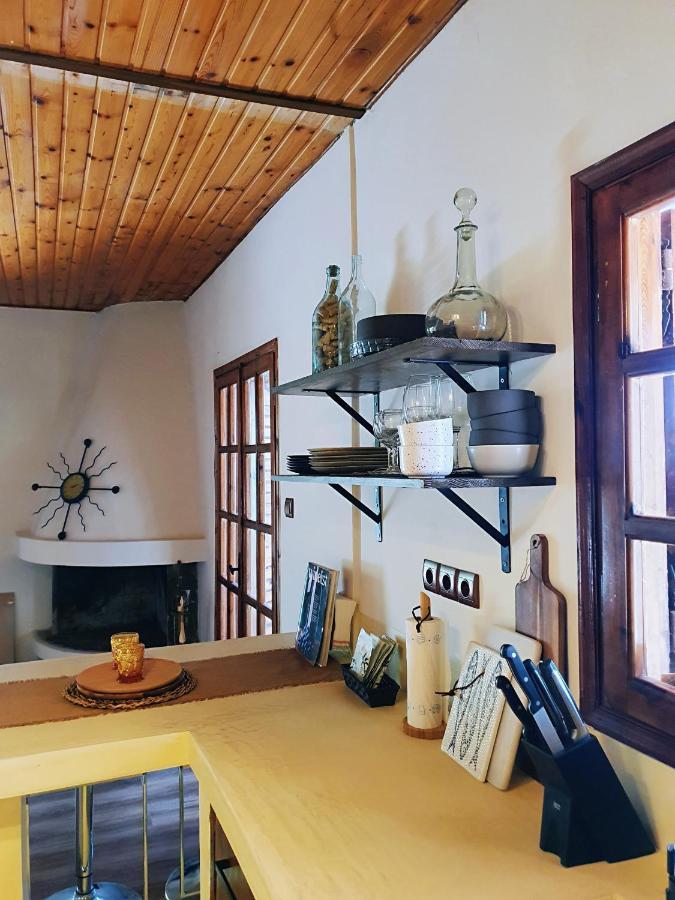 Villa Al-Ari Diakopto Extérieur photo