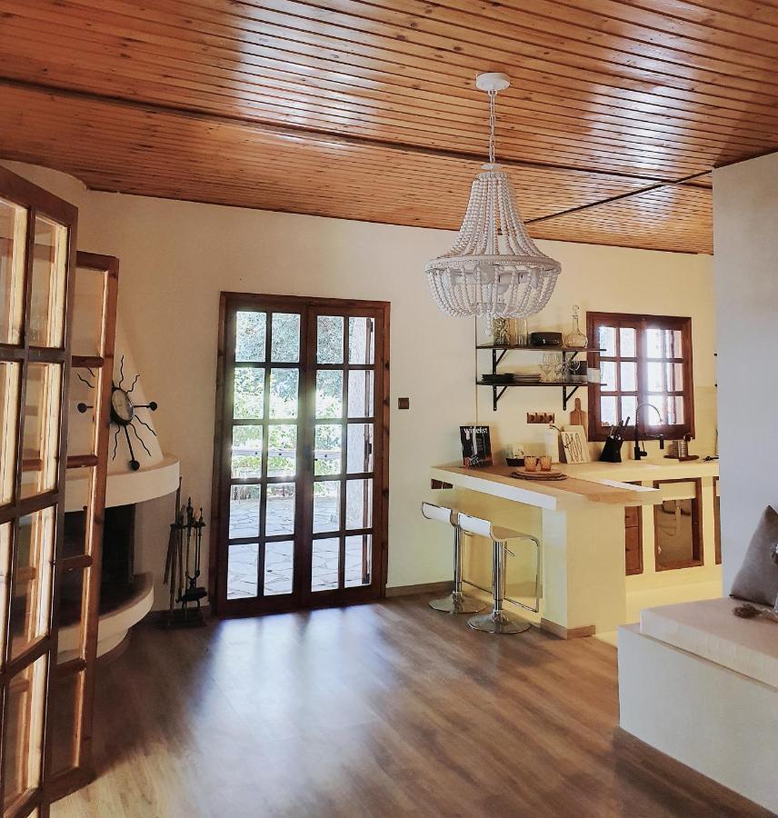 Villa Al-Ari Diakopto Extérieur photo