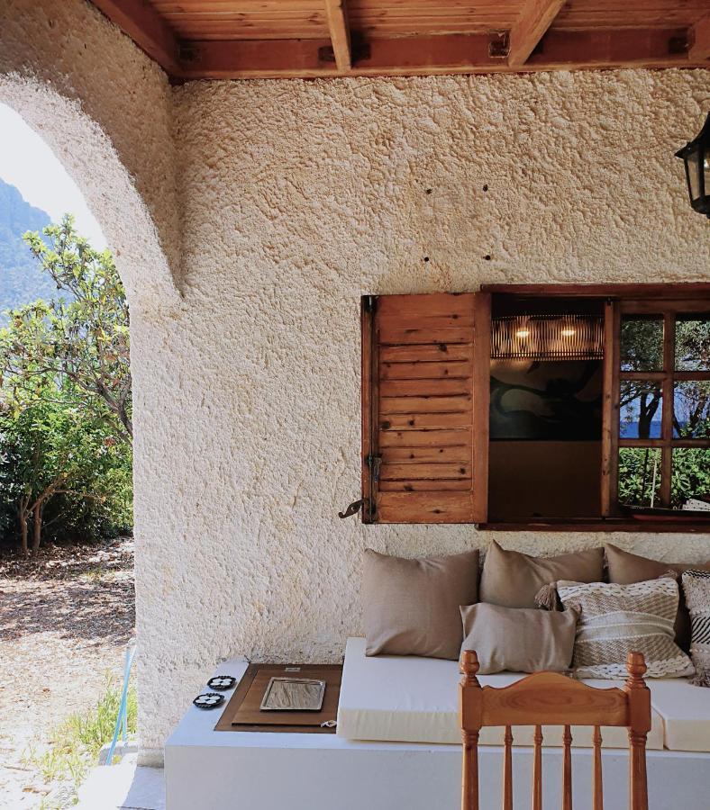 Villa Al-Ari Diakopto Extérieur photo
